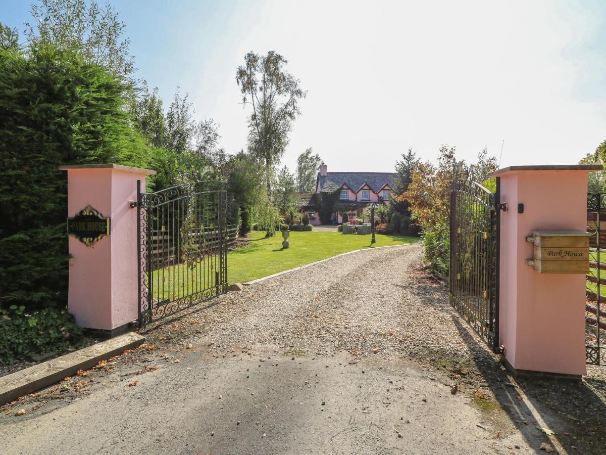 Park House Villa Llandrindod Wells Ngoại thất bức ảnh